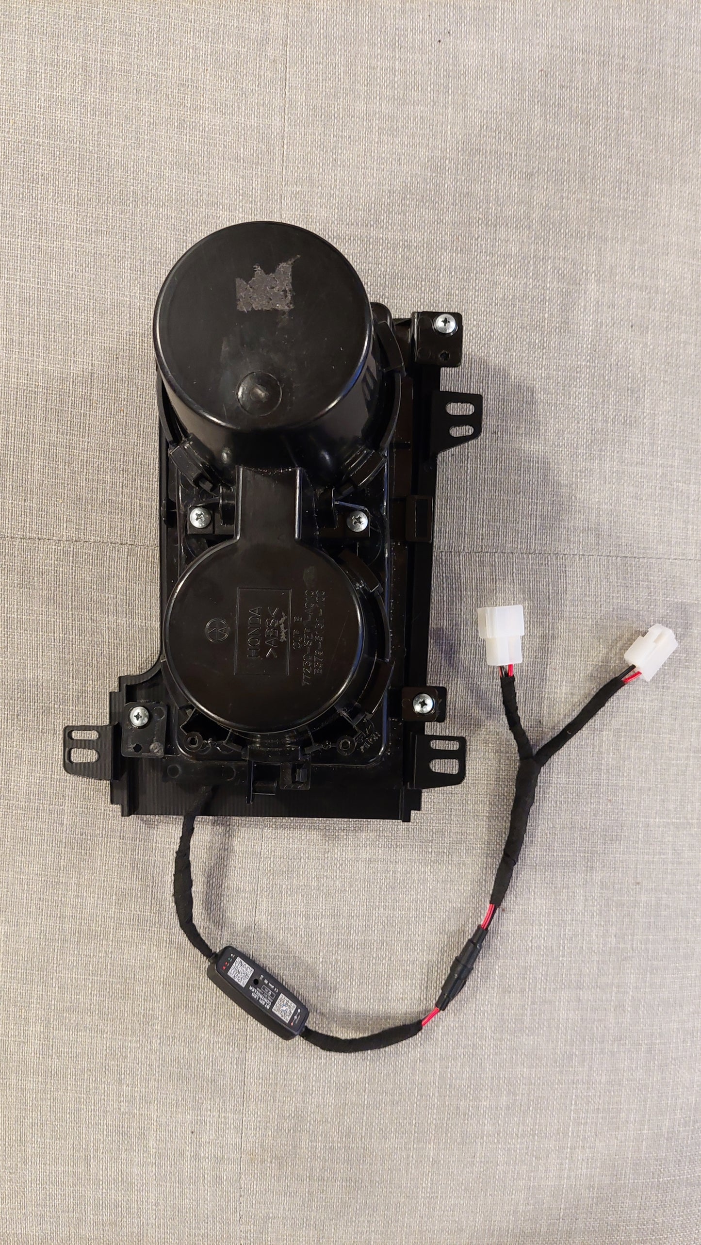 Acura TL 3G (2004-2008) Wireless Charger